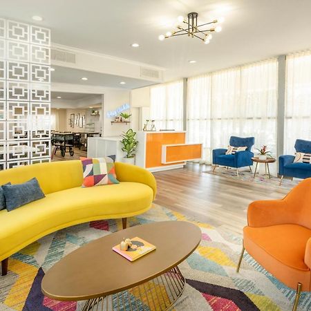 The Sojourn Los Angeles - Sherman Oaks Екстериор снимка